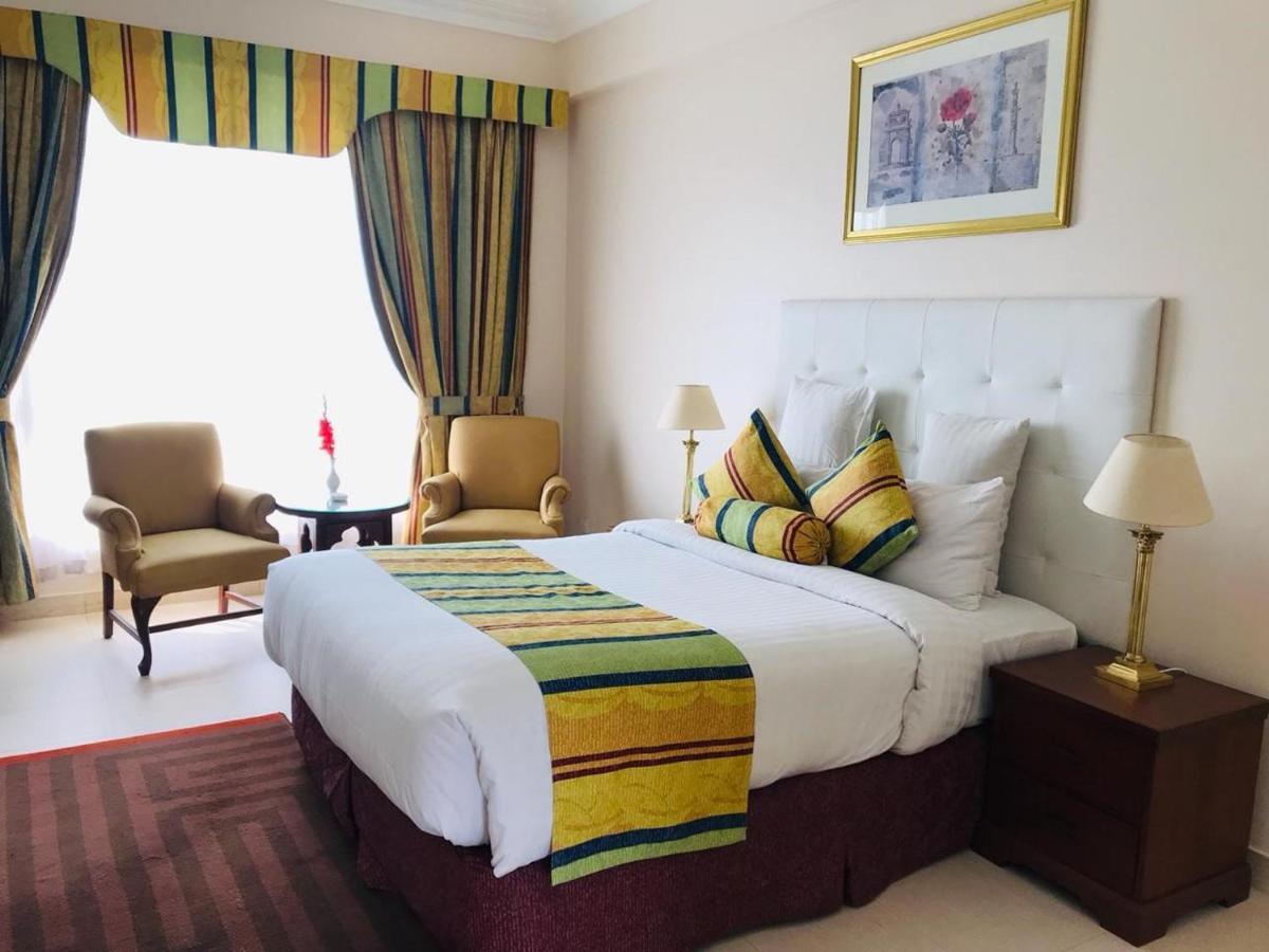 Beach Luxury Hotel Карачи Экстерьер фото