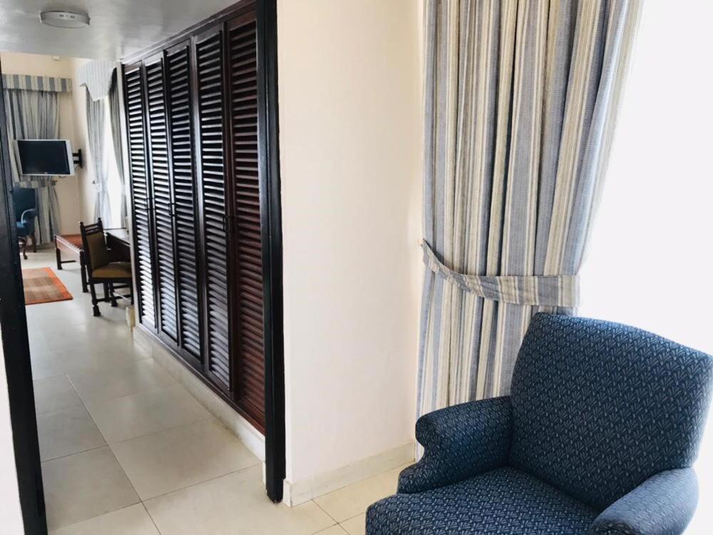 Beach Luxury Hotel Карачи Экстерьер фото