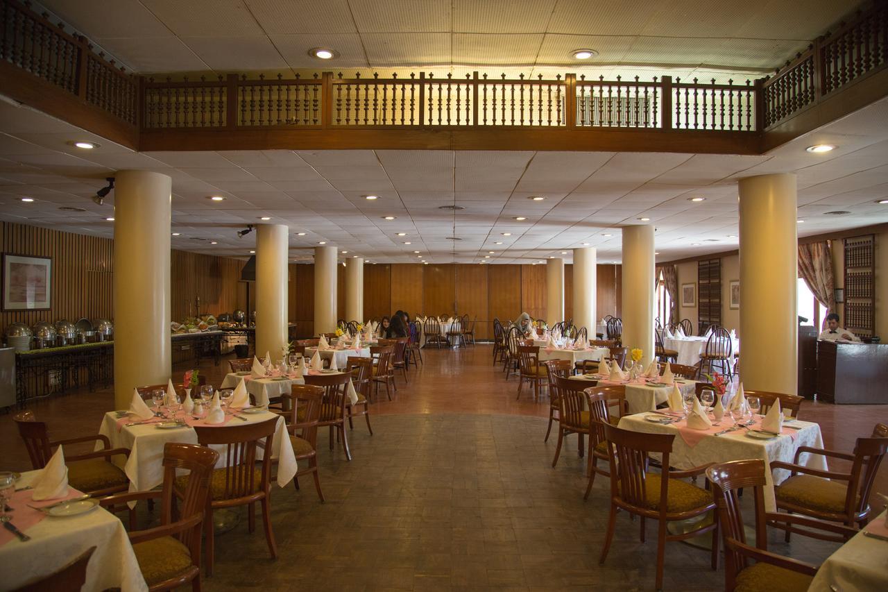 Beach Luxury Hotel Карачи Экстерьер фото