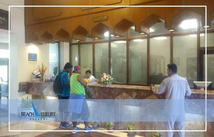 Beach Luxury Hotel Карачи Экстерьер фото
